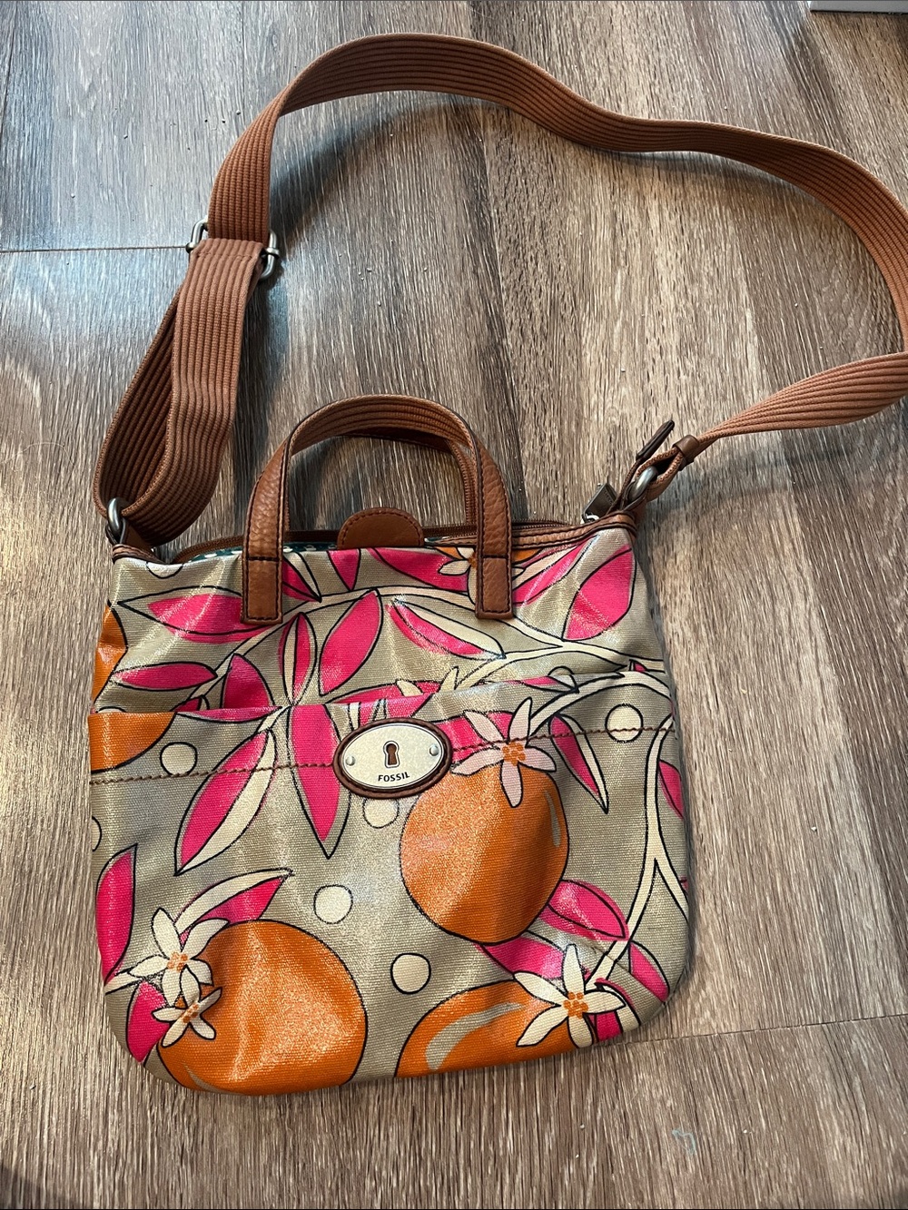 Fossil Key Per Pink, Orange & Tan Floral Crossbody Bag